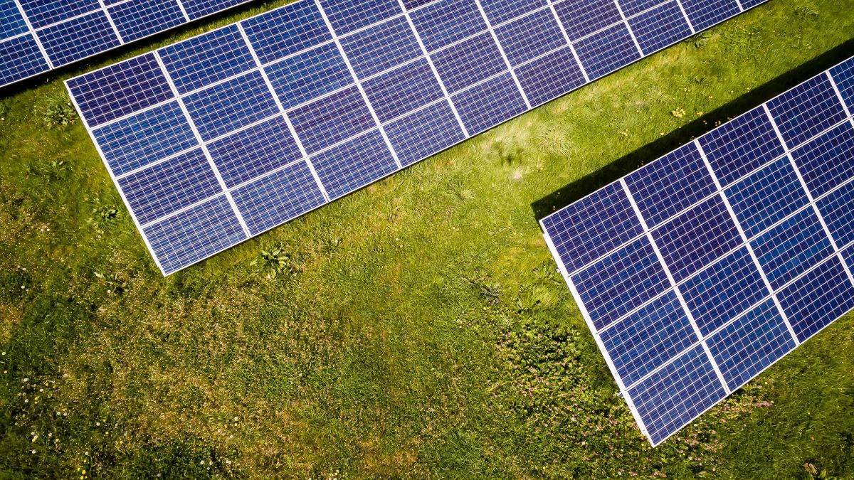 Checklist zonnepanelen: waar let je op voor je zonnepanelen koopt?